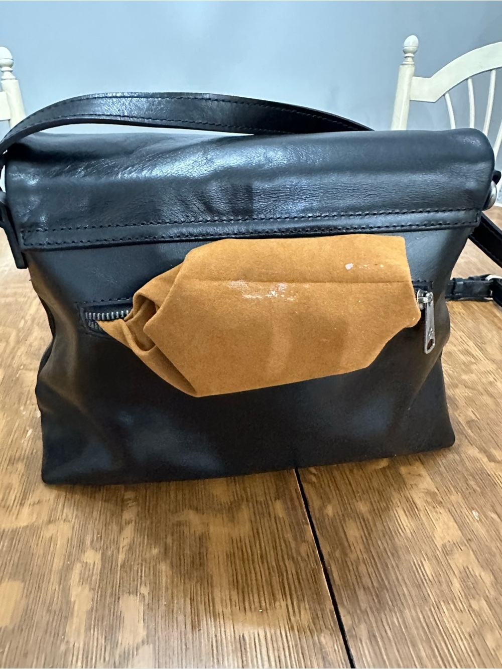 Patricia Nash Mili Leather Crossbody Bag - Picture 15 of 16